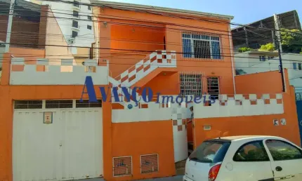 Excelente casa residencial ou comercial na Avenida 9 de Julho