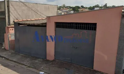 Oportunidade - Agapeama - Casa com edícula em ótima localização