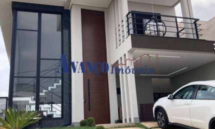 Condomínio Bella Vittá - Lindo sobrado recém construído