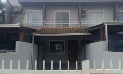 Geminado semi mobiliado com 02 dormitórios para alugar, bairro Nova Brasilia