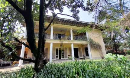 Casa com 4 quartos à venda em Alto de Pinheiros, São Paulo 