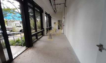 Ponto comercial com 1 sala à venda em Pinheiros, São Paulo 