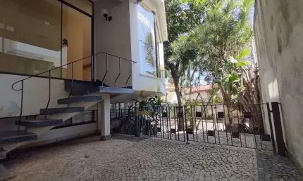 Casa com 4 quartos à venda na Vila Madalena, São Paulo 