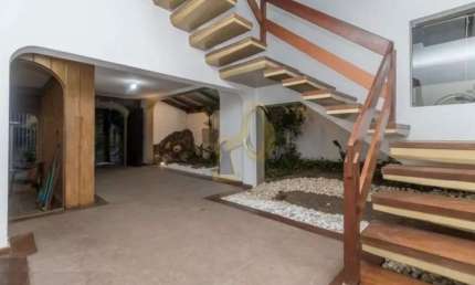 Casa com 4 quartos à venda em Alto de Pinheiros, São Paulo 