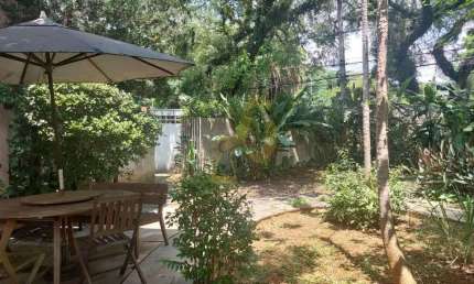 Casa comercial com 9 salas à venda no Butantã, São Paulo 