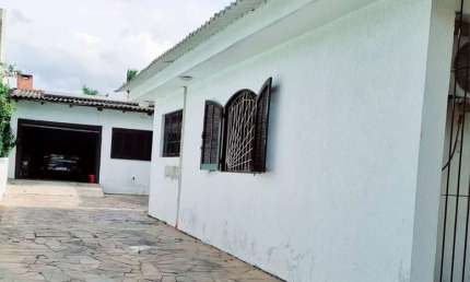 Casa com 4 quartos à venda no Passo das Pedras, Porto Alegre  por R$ 430.200