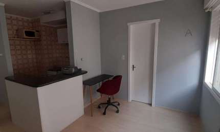 Apartamento com 1 quarto à venda no Jardim Leopoldina, Porto Alegre , 28 m2 por R$ 135.000