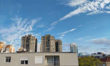 Apartamento com 1 quarto à venda na Vila Ipiranga, Porto Alegre , 66 m2 por R$ 235.000
