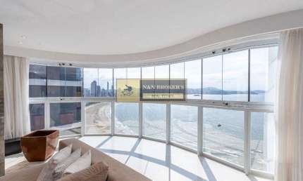 Apartamento com 4 quartos para alugar na Avenida Atlântica, 5720, Centro, Balneário Camboriú