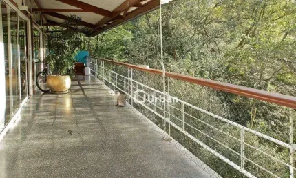 Casa com 3 quartos à venda, 380 m² por R$ 2.700.000 - Granja Viana - Carapicuíba/SP