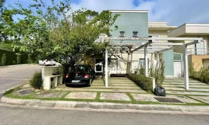 Casa com 3 dormitórios à venda, 100 m² por R$ 760.000,00 - Quebec Ville - Cotia/SP