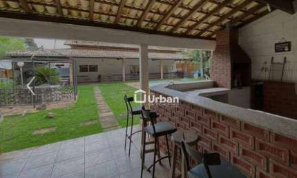 Casa com 5 dormitórios à venda, 450 m² por R$ 1.400.000,00 - Fazendinha - Carapicuíba/SP