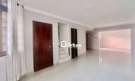 Casa com 3 dormitórios para alugar, 130 m² por R$ 6.097,14/mês - Granja Viana - Cotia/SP
