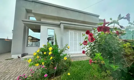 Casa com 2 quartos à venda na rua recanto do sul, 1, caverazinho, araranguá por r$ 410.000
