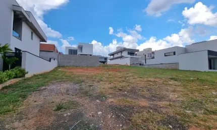 Terreno em condomínio fechado à venda no Loteamento Residencial Arborais, Campinas 