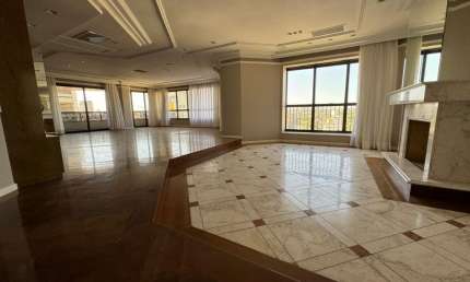 Apartamento com 4 quartos à venda na Rua Maria Monteiro, 477, Cambuí, Campinas