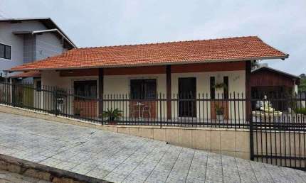 Casa à venda na Timbó, 438, Das Nações, Timbó