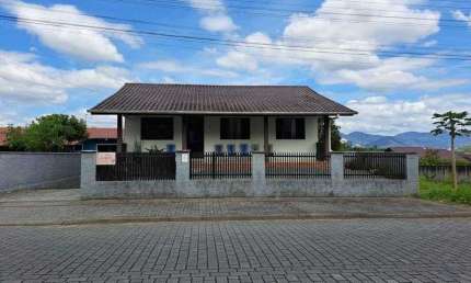 Casa com 3 quartos à venda na Timbó, 468, Vila Germer, Timbó
