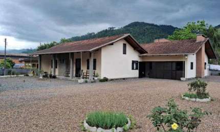 Casa com 4 quartos à venda na Rodeio, 6085, Rodeio 12, Rodeio