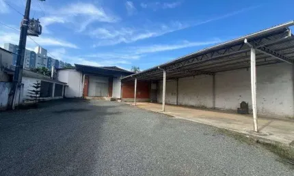 Barracão / Galpão / Depósito com 2 salas para alugar na Timbó, 1089, Dos Estados, Timbó