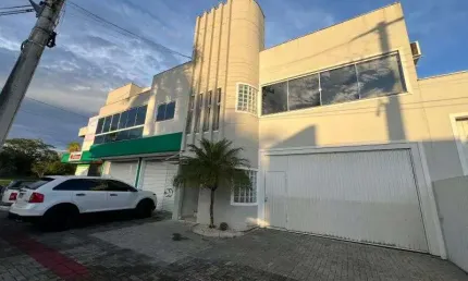 Sala comercial para alugar na Timbó, 702, Dos Estados, Timbó