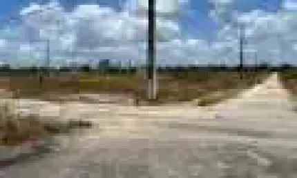 Terreno de esquina, medindo 200m², pronto para construir!