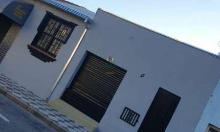 Casa para alugar na Rua Visconde do Rio Branco, 47, Vila Jardini, Sorocaba por R$ 2.500