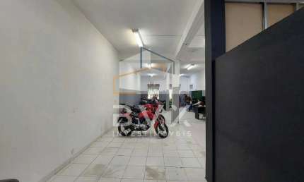 Imperdível oportunidade: Casa comercial à venda em Sorocaba-SP, na Vila Trujillo, com 2 quartos, 3 banheiros, 3 vagas de garagem e 350m² de área!