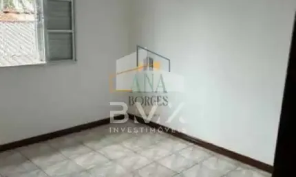 Imperdível Casa à Venda em Sorocaba-SP no Jardim Maria Antônia Prado - 3 quartos, 1 suíte, 1 sala e 2 vagas de garagem!