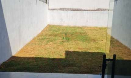 Casa com 2 quartos à venda na Avenida das Hortênsias, 745/755, Jardim Simus, Sorocaba por R$ 450.000