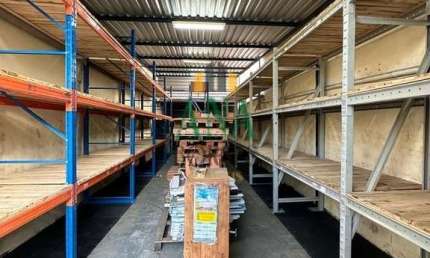 Barracão / Galpão / Depósito à venda na Rua José Roberto Moncayo, 366, Jardim Gonçalves, Sorocaba por R$ 230.000