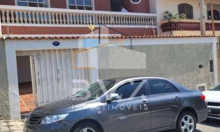 Imperdível casa à venda em Sorocaba-SP, Vila Jardini: 3 quartos, 1 suíte, 1 sala, 3 banheiros, 3 vagas de garagem, 283m². Edícula e churrasqueira