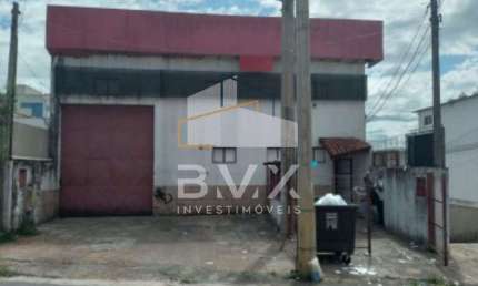 Galpão Comercial para Locação na Vila Leopoldina, Sorocaba-SP: 1 Sala, 2 Banheiros, 5 Vagas de Garagem e 300m² de Área