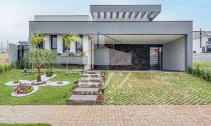 Imperdível! Casa em condomínio de luxo em Vargem Grande Paulista-SP, 3 suítes e 305m² de conforto no bairro Mariapolis Ginetta