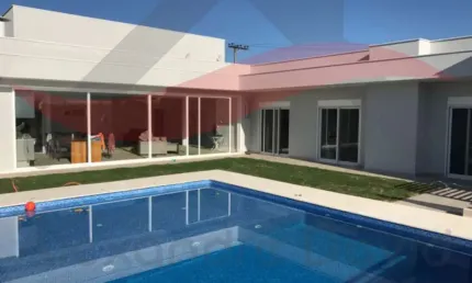Casa Fazenda Imperial Casa feita para moradia, só material de primeira, Obra com 540 m² , Piscina aquecida a s  Geração de Energia solar
