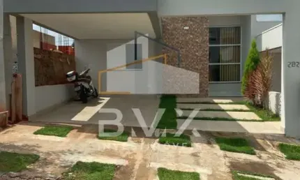 Casa em Condomínio à Venda em Sorocaba-SP, Horto Florestal: 3 Quartos, 1 Suíte, 2 Salas, 2 Banheiros, 2 Vagas, 110m².