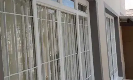 Aluga casa 4 dorms 1 suite 4 vagas. próximo ao Horto Florestal