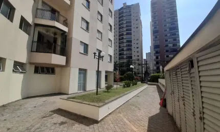 APTO VENDA 395.000 COM 50M², SACADA, 2 QUARTOS 1 VAGA NA RUA COPACABANA LAZER COMPLETO