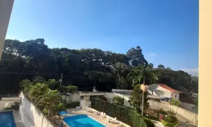 Venda apto 3 dormitórios sendo 1 suíte e 2 vagas cobertas