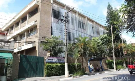 Área Comercial de 8.813m², 25 vagas internas de garagem, com as seguintes características
