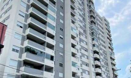 Apartamento novo recém entregue, com 2 quartos, 1 banheiro e 39,00 m2 de área, totalmente reformado por arquiteto, com vista livre e localizado no último andar.