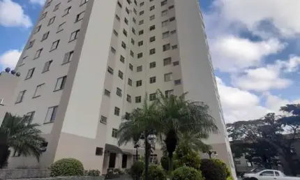 Apto locação 2 quartos Residencial Vitória Regia II