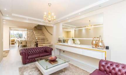 Sobrado com 3 dormitórios à venda, 205 m² por R$ 1.600.000,00 - Uberaba - Curitiba/PR