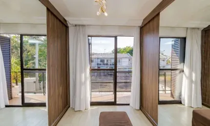 Sobrado com 3 dormitórios mobiliado 107m² à venda por r$ 750.000 - boa vista - curitiba/pr