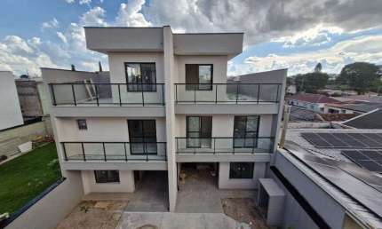 Sobrado com 3 dormitórios para alugar, 130 m² por R$ 4.000/mês - Boqueirão - Curitiba/PR
