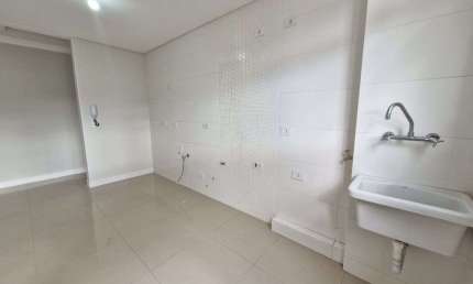 Apartamento com 3 dormitórios para alugar, 70 m² por R$ 2.200/mês - Uberaba - Curitiba/PR