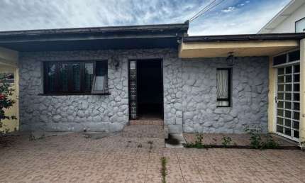 Casa com 3 dormitórios para alugar, 200 m² por R$ 3.636,03/mês - Bairro Alto - Curitiba/PR