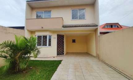 Sobrado com 3 dormitórios para alugar, 126 m² por R$ 2.700/mês - Bairro Alto - Curitiba/PR