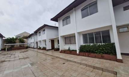 Sobrado com 3 dormitórios para alugar, 70 m² por R$ 2.000/mês - Bairro Alto - Curitiba/PR