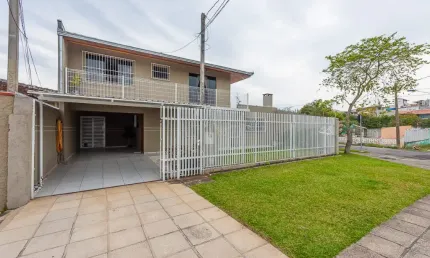 Casa com 3 quartos à venda na Rua Professor José Maurício Higgins, 3031, Boqueirão, Curitiba